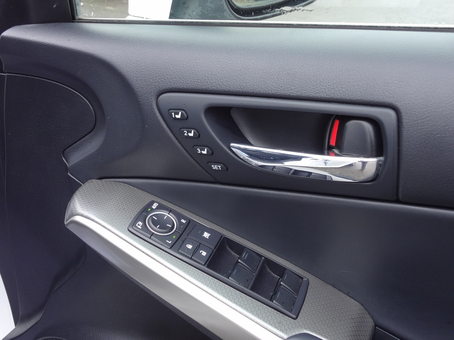 Used Lexus IS 2016 for sale - 77475757: Photo 15