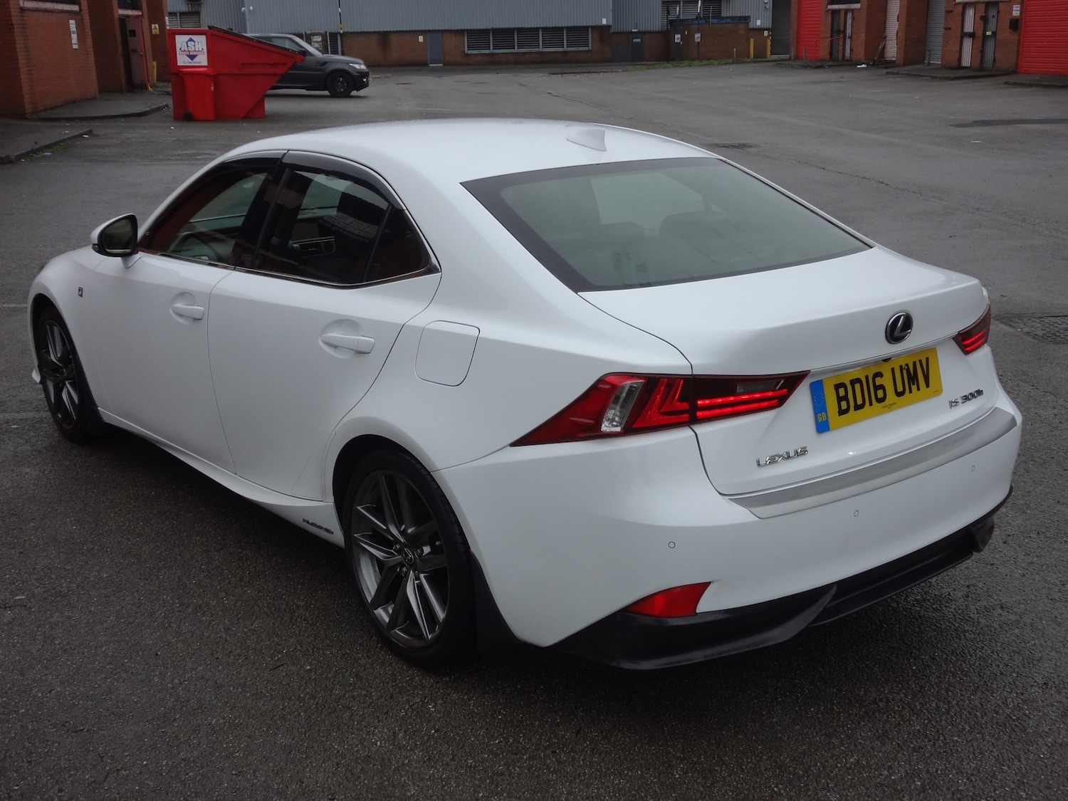 Used Lexus IS 2016 for sale - 77475757: Photo 6