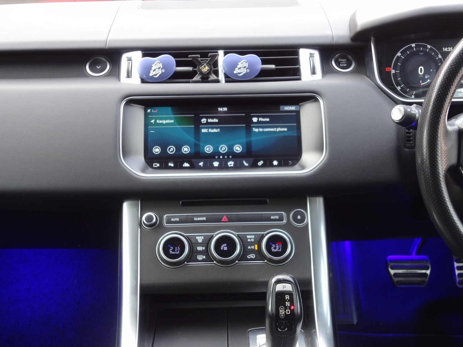 Used Land Rover Range Rover Sport 2017 for sale - 77643460: Photo 3