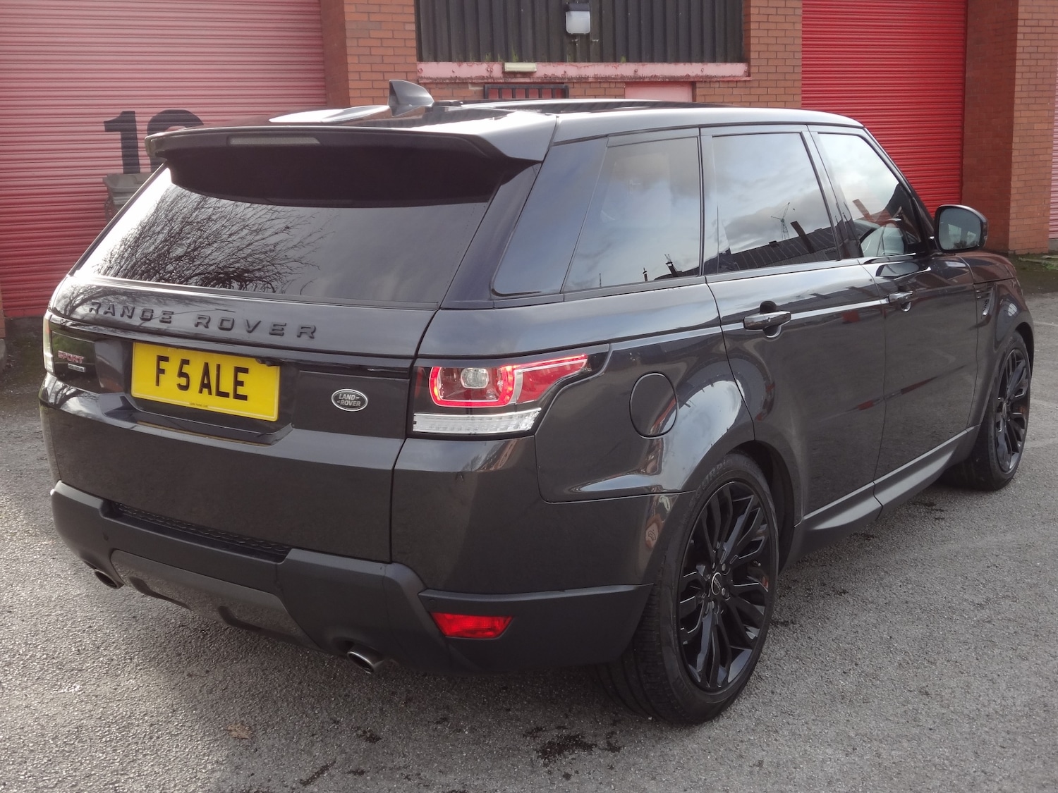 Used Land Rover Range Rover Sport 2017 for sale - 77643460: Photo 8