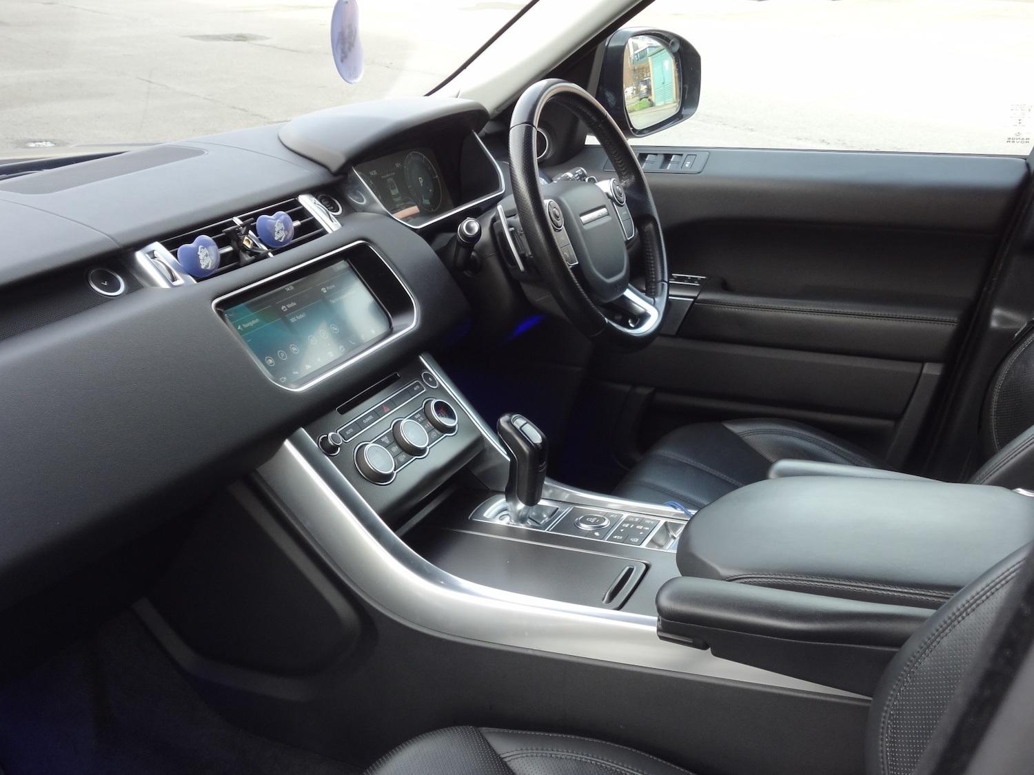 Used Land Rover Range Rover Sport 2017 for sale - 77643460: Photo 9