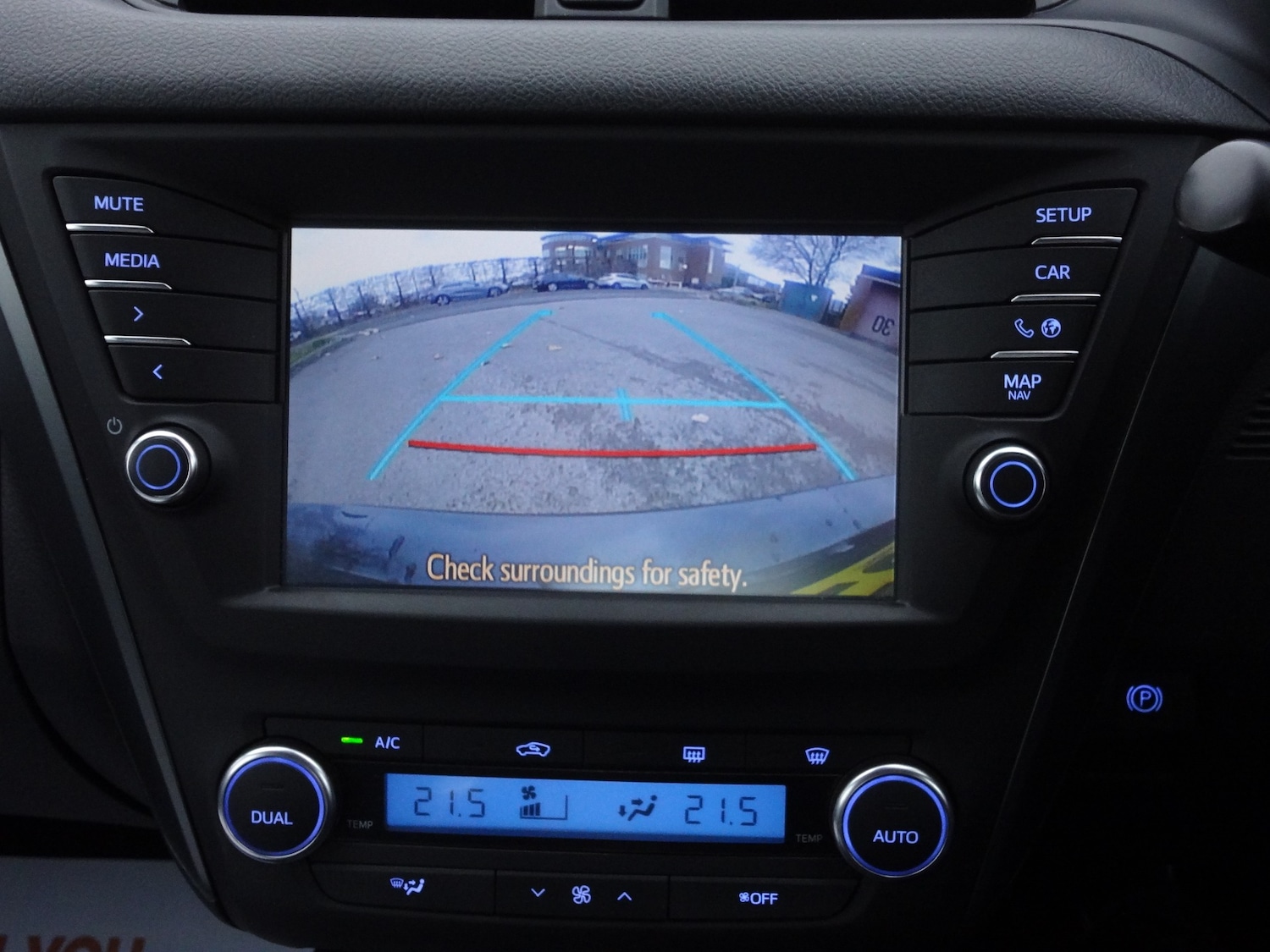 Used Toyota Avensis 2017 for sale - 76469549: Photo 12