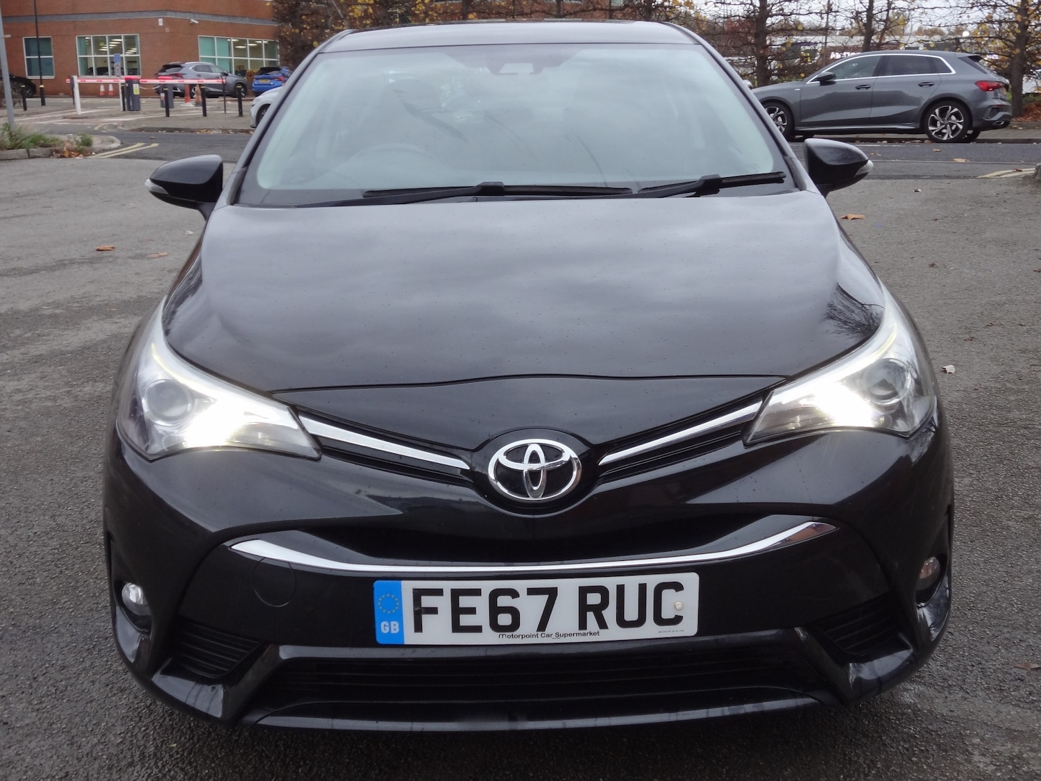 Used Toyota Avensis 2017 for sale - 76469549: Photo 4