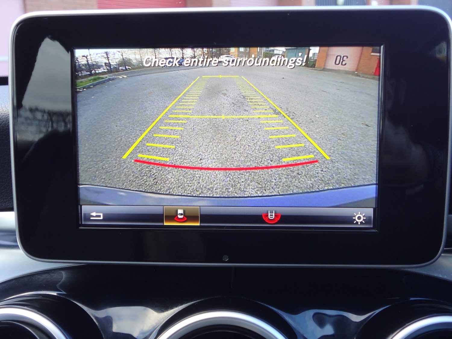 Used Mercedes-Benz C Class 2015 for sale - 76583075: Photo 11