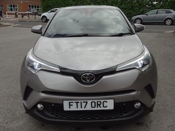 Used Toyota C-HR 2017 for sale - 78484802: Photo
