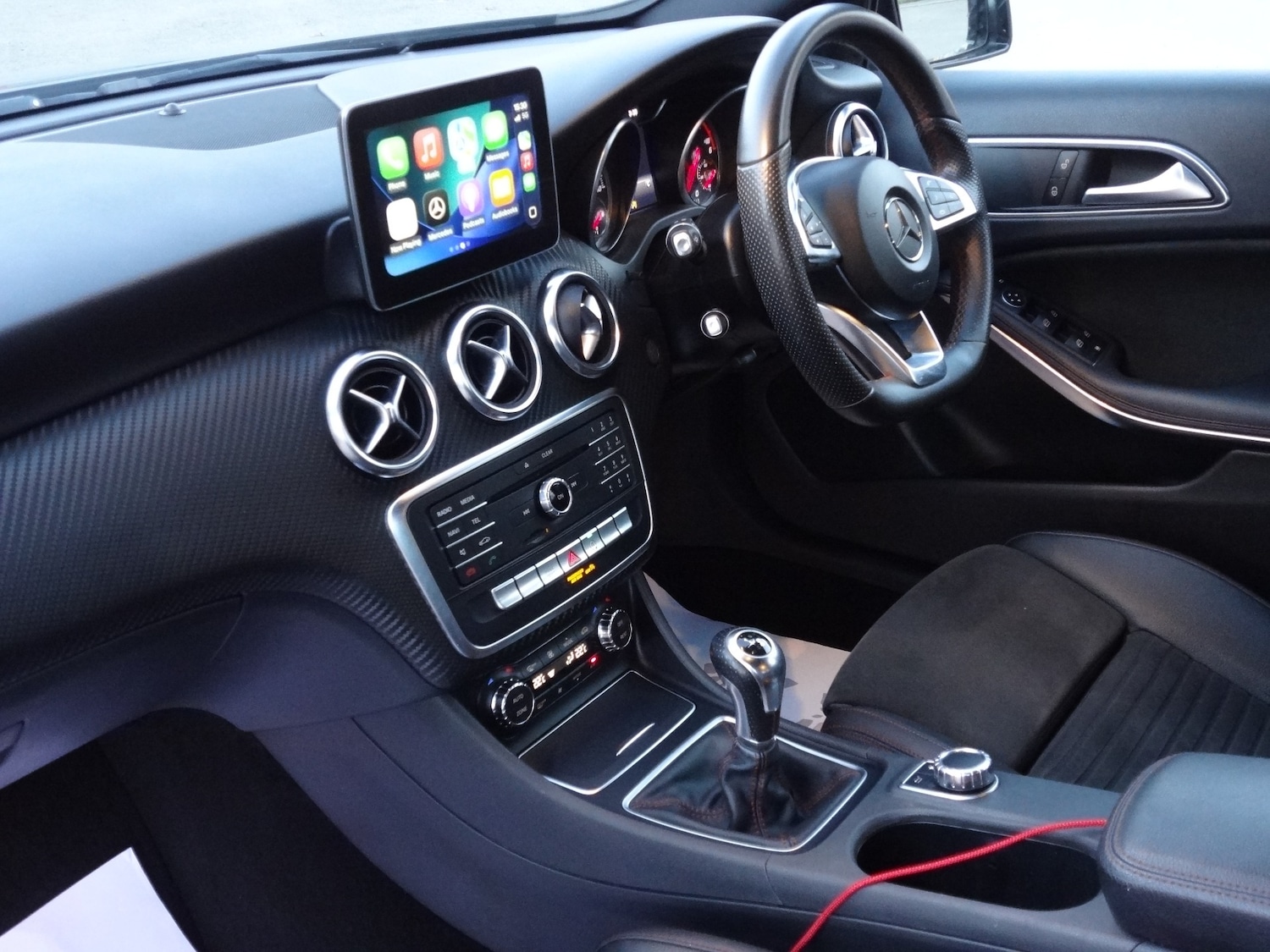 Used Mercedes-Benz A-Class 2017 for sale - 76920063: Photo 3