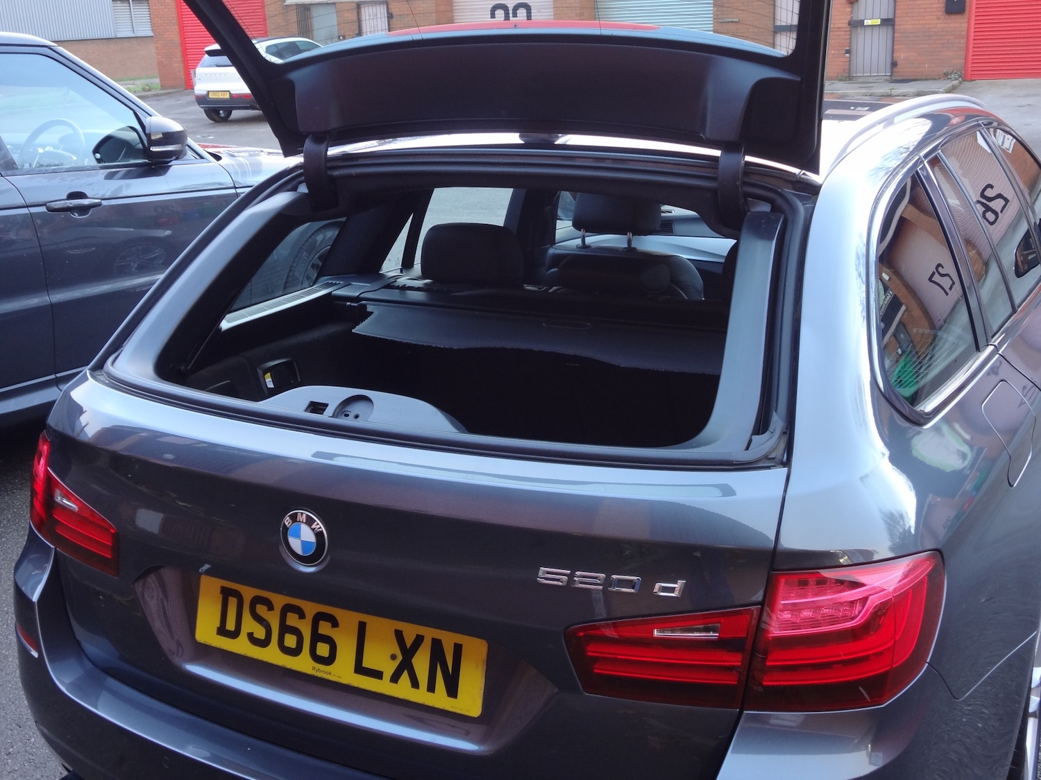 Used BMW 5 Series 2016 for sale - 76845065: Photo 16