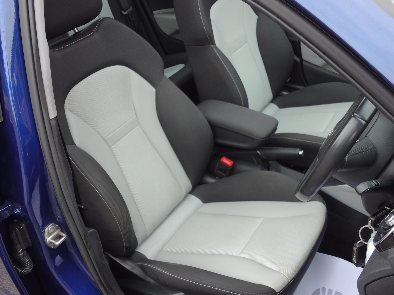 Used Audi A1 2014 for sale - 76133945: Photo 14