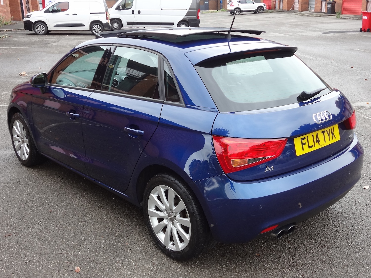 Used Audi A1 2014 for sale - 76133945: Photo 6