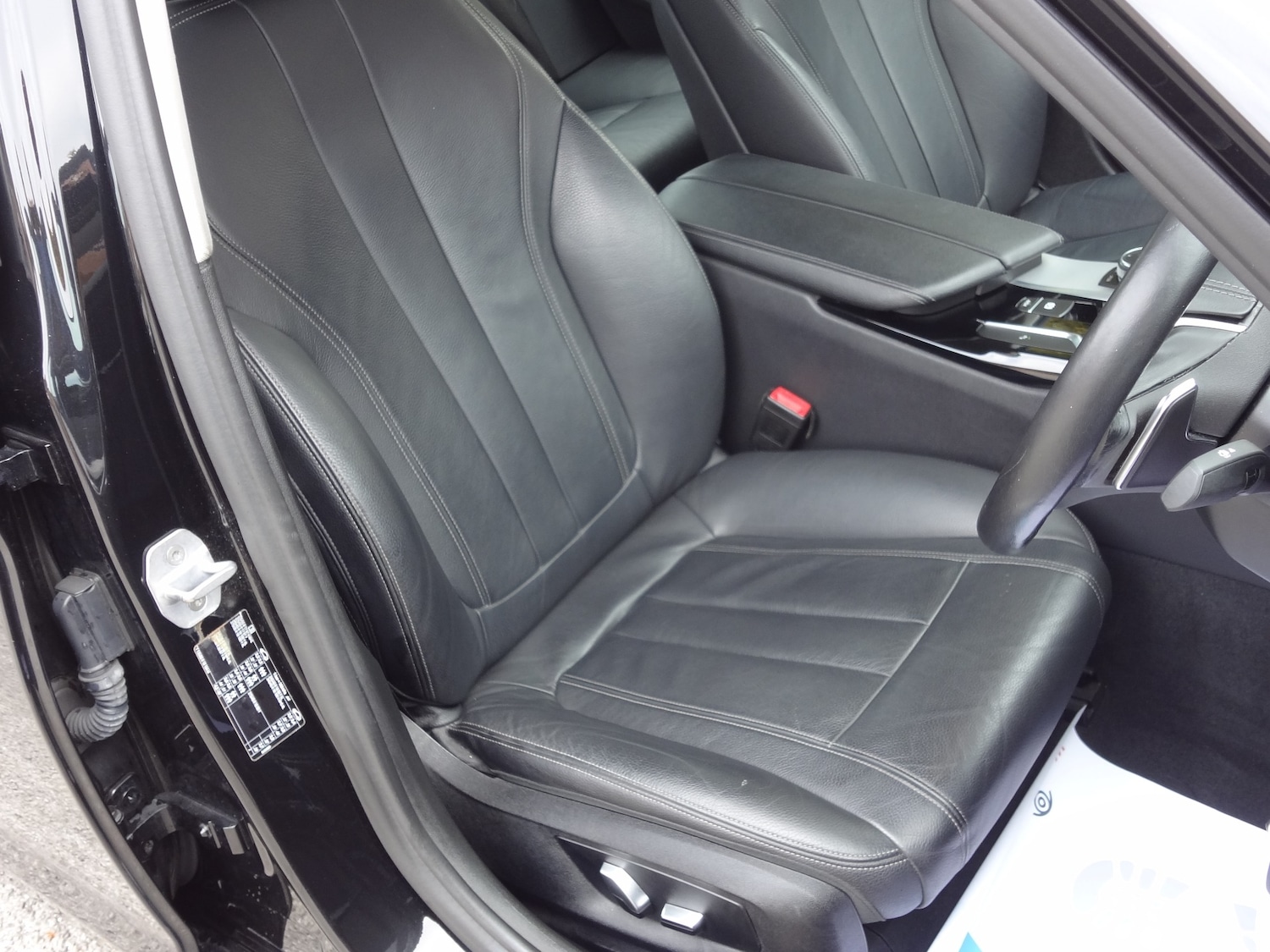 Used BMW 5 Series 2017 for sale - 76144322: Photo 12