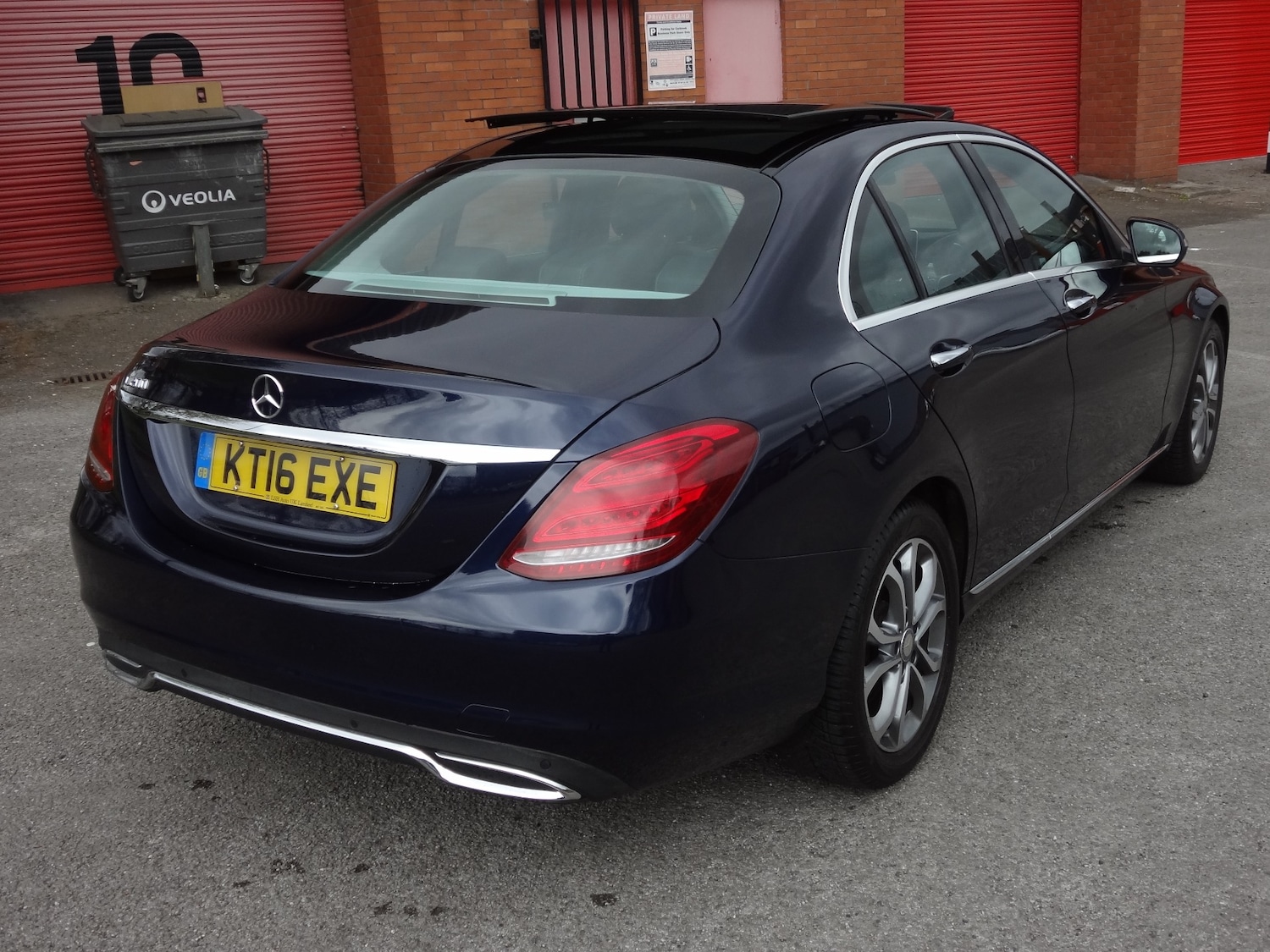 Used Mercedes-Benz C Class 2016 for sale - 78180599: Photo 8
