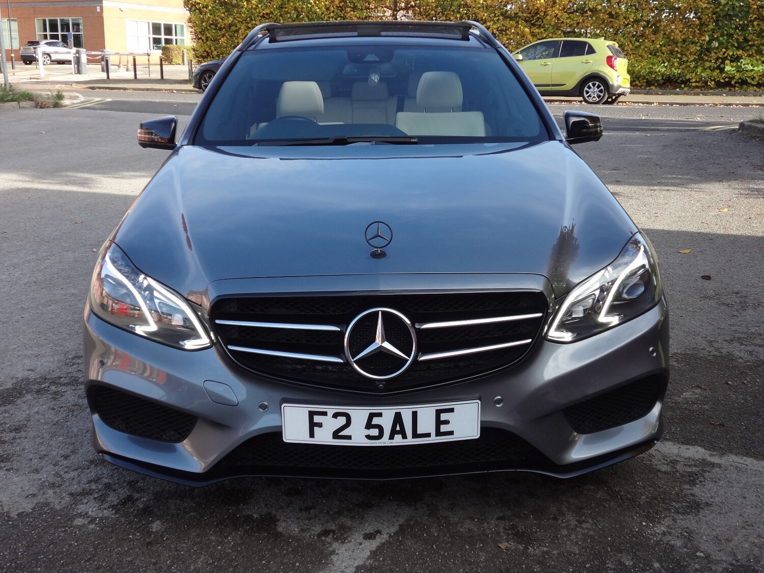 Used Mercedes-Benz E Class 2016 for sale - 76340853: Photo 4