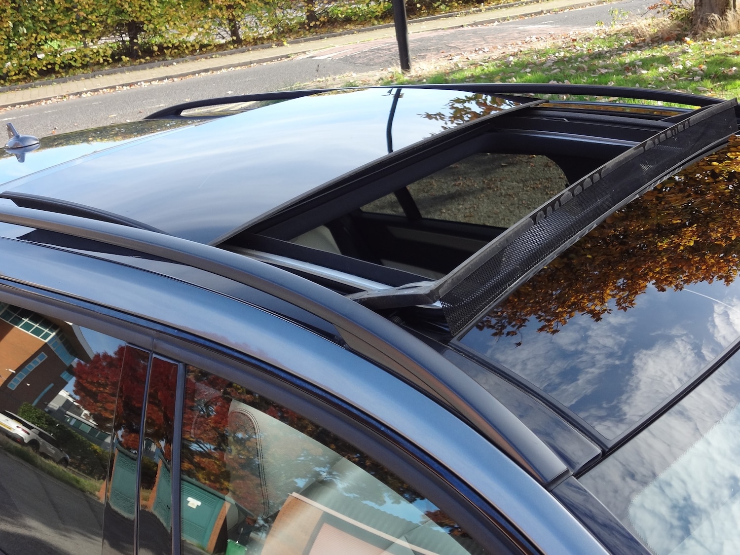 Used Mercedes-Benz E Class 2016 for sale - 76340853: Photo 9