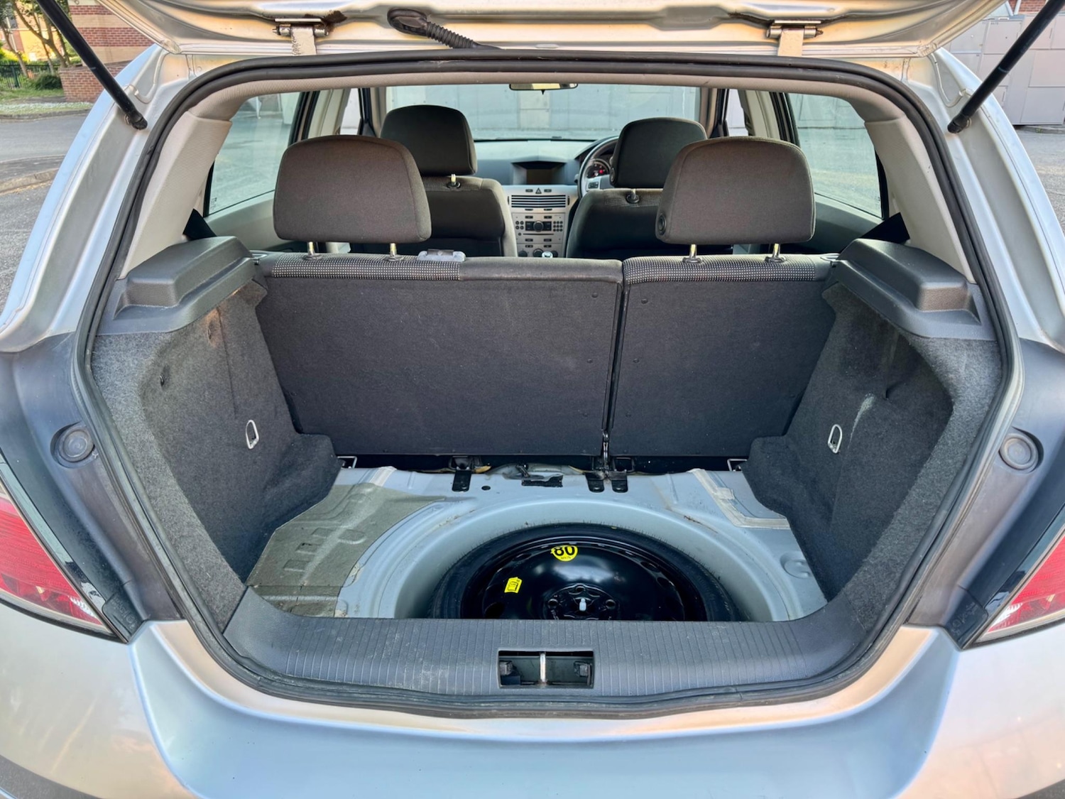 Used Vauxhall Astra for sale - 76592063: Photo 20