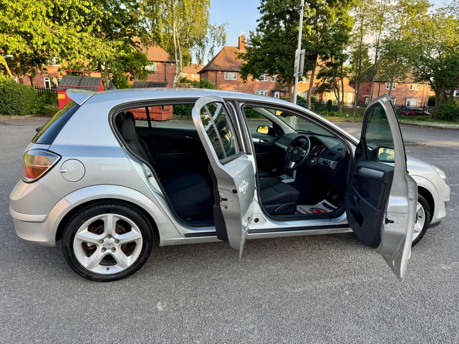Used Vauxhall Astra for sale - 76592063: Photo 31
