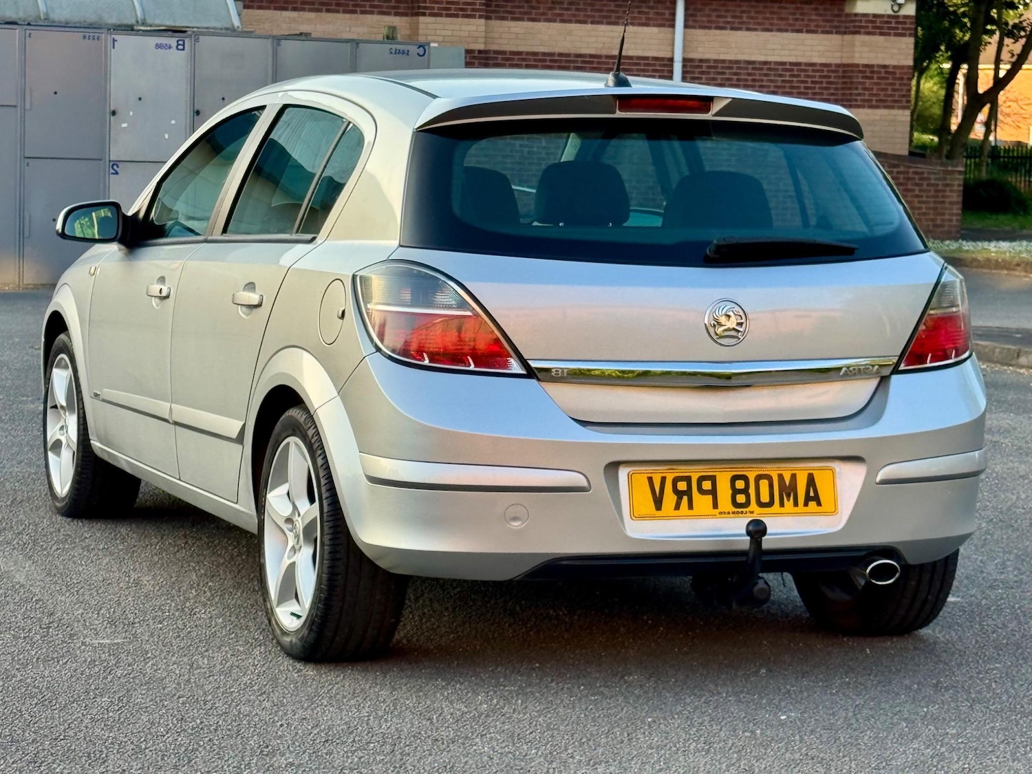 Used Vauxhall Astra for sale - 76592063: Photo 4