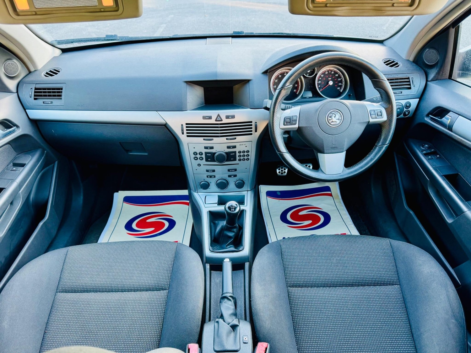 Used Vauxhall Astra for sale - 76592063: Photo 64