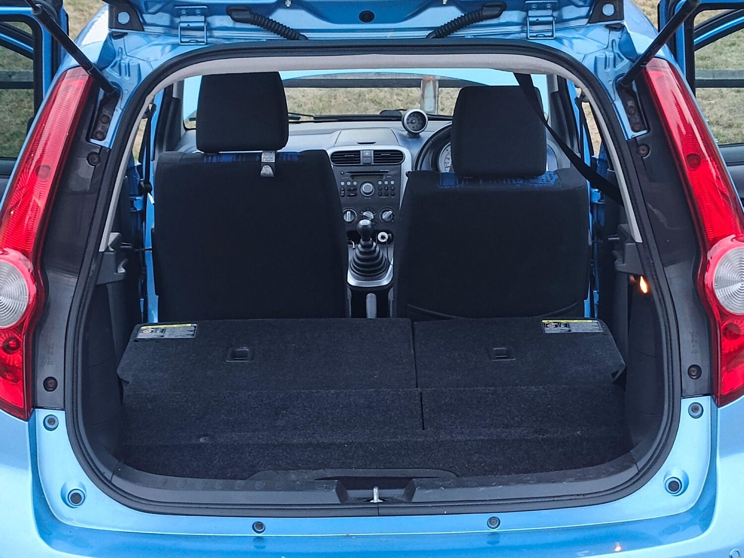 Vehicle 28