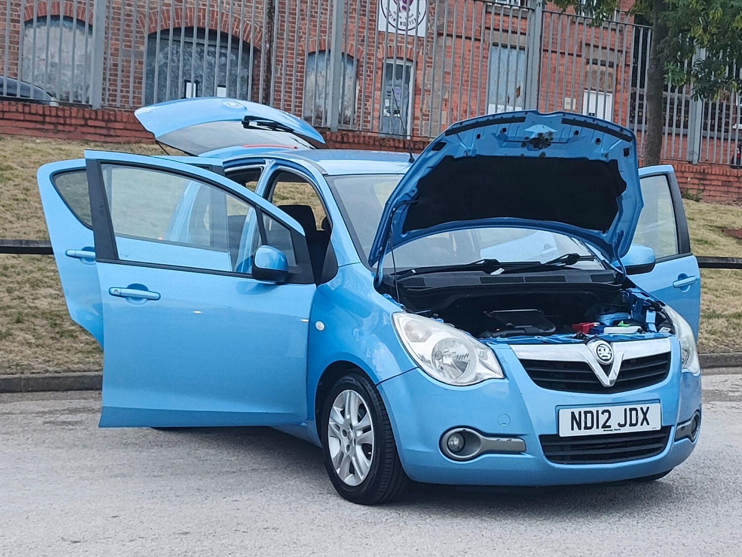 Vehicle 29