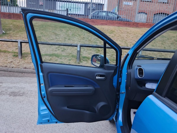 Used Vauxhall Agila 2012 for sale - 75302316: Photo 34