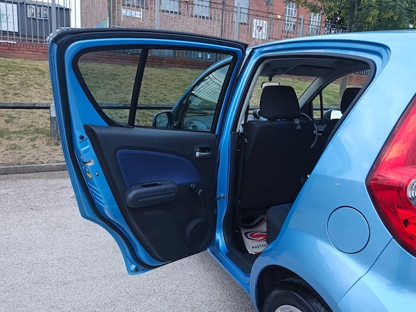 Used Vauxhall Agila 2012 for sale - 75302316: Photo 44