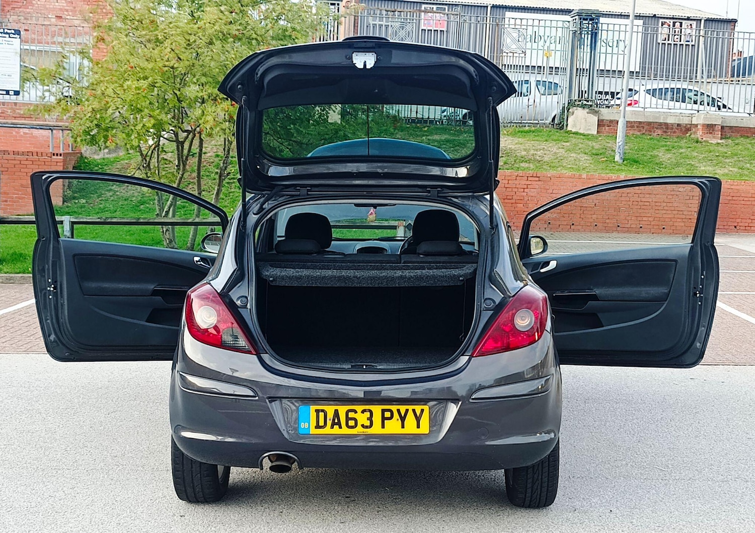 Used Vauxhall Corsa 2014 for sale - 76246647: Photo 12