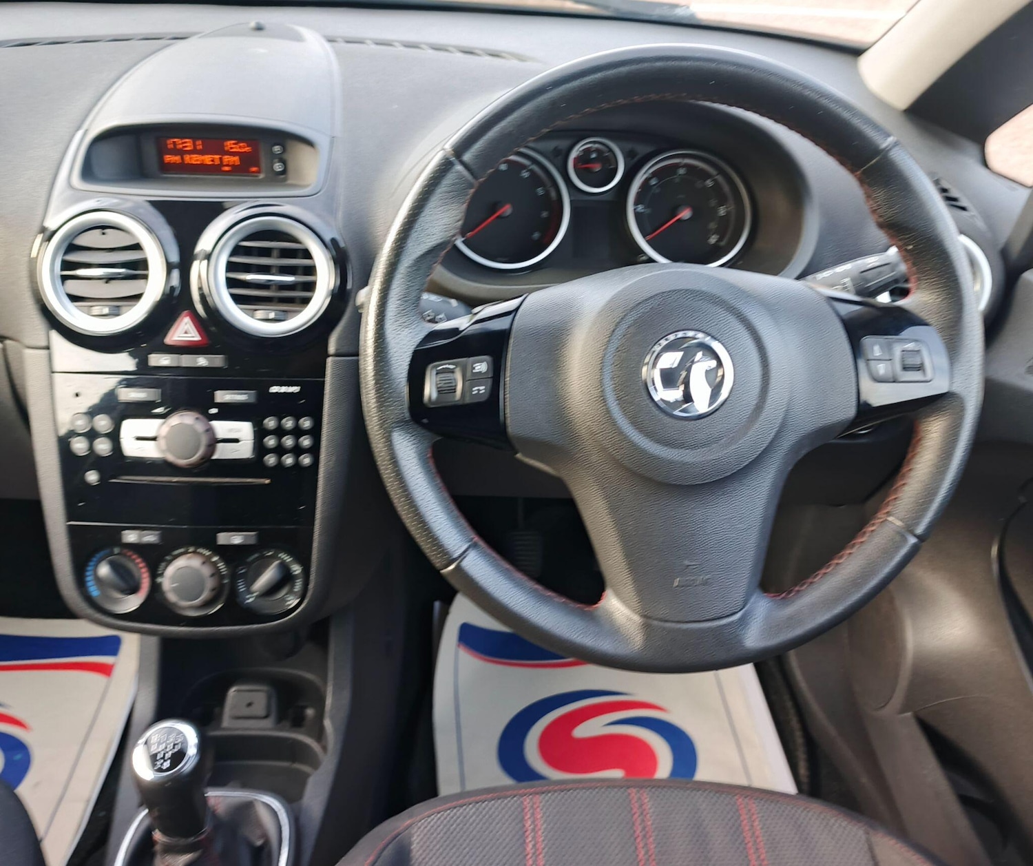 Used Vauxhall Corsa 2014 for sale - 76246647: Photo 14