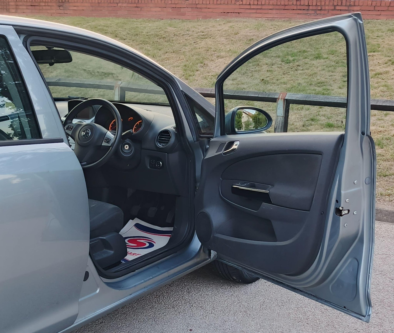 Vehicle 29