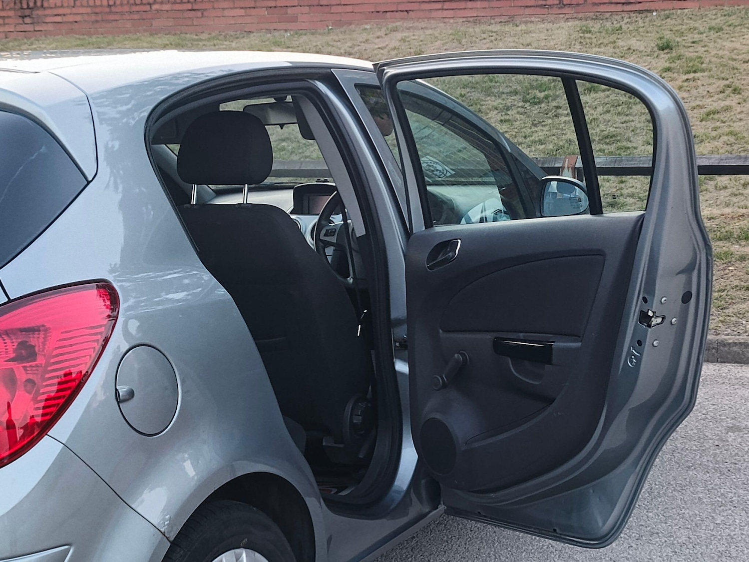 Vehicle 35
