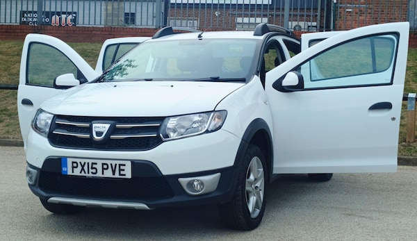 Used Dacia Sandero Stepway 2015 for sale - 75508462: Photo 14