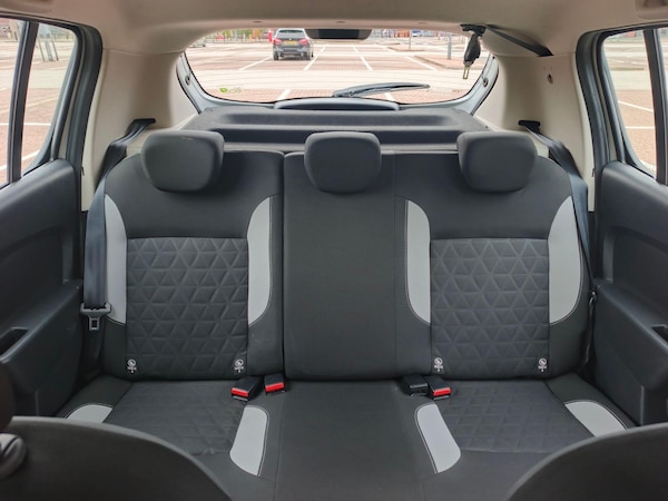 Used Dacia Sandero Stepway 2015 for sale - 75508462: Photo 42