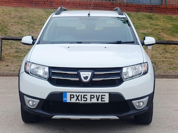 Used Dacia Sandero Stepway 2015 for sale - 75508462: Photo