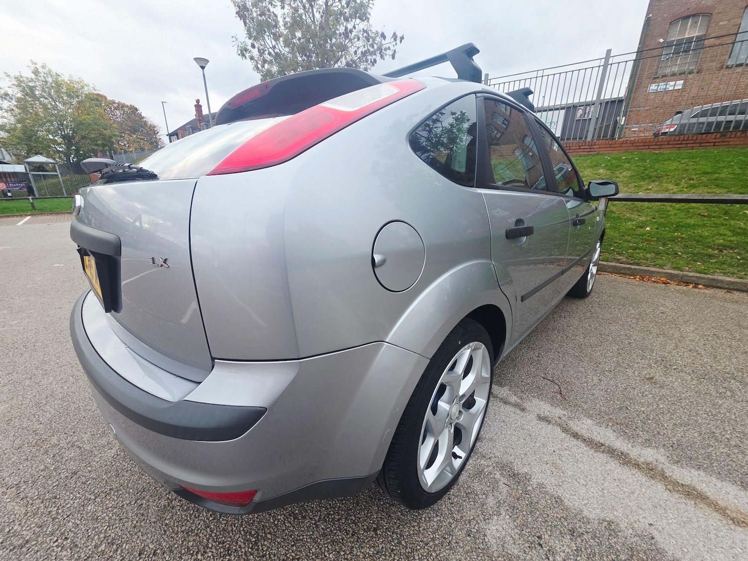 Used Ford Focus 2005 for sale - 76360222: Photo 11