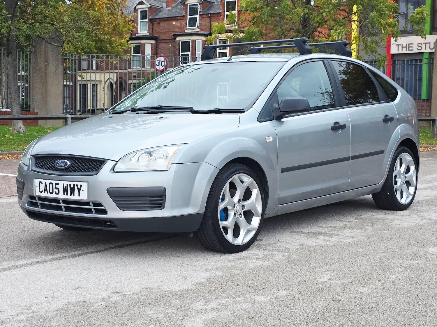 Used Ford Focus 2005 for sale - 76360222: Photo 2