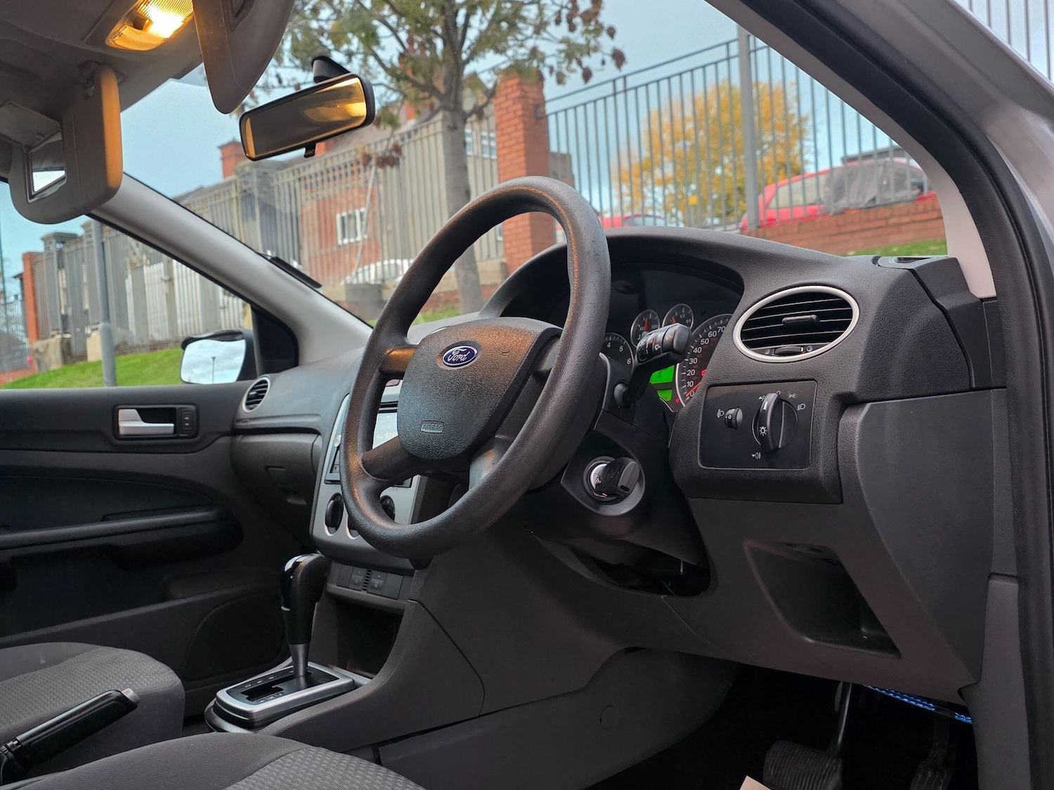 Used Ford Focus 2005 for sale - 76360222: Photo 33