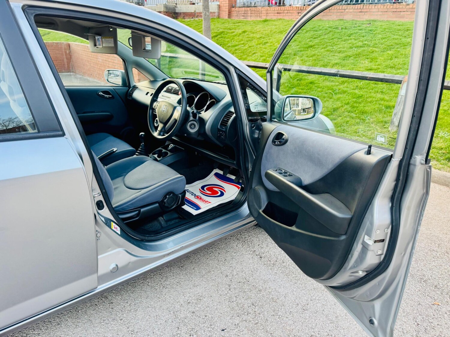 Used Honda Jazz 2007 for sale - 76646070: Photo 8