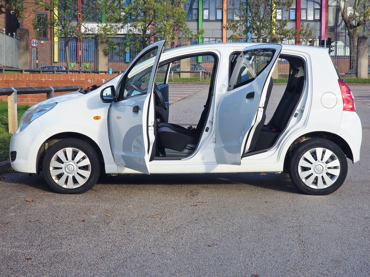 Used Suzuki Alto 2014 for sale - 76360720: Photo 17