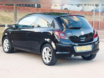 Used Vauxhall Corsa 2009 for sale - 75747115: Photo