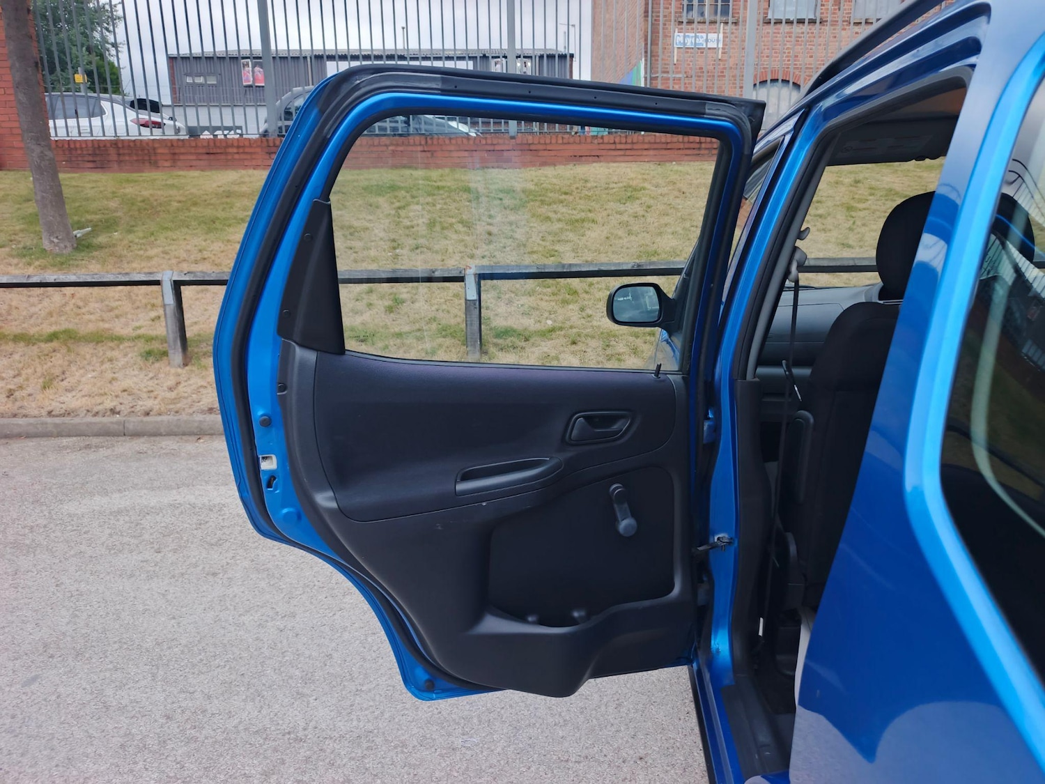 Used Suzuki Ignis 2005 for sale - 76095003: Photo 35