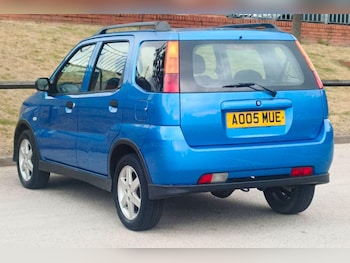 Used Suzuki Ignis 2005 for sale - 76095003: Photo 4