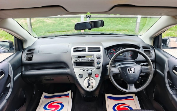 Used Honda Civic 2002 for sale - 76215523: Photo 8