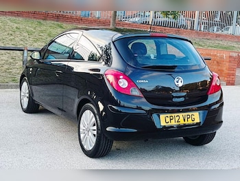 Used Vauxhall Corsa 2012 for sale - 75977678: Photo
