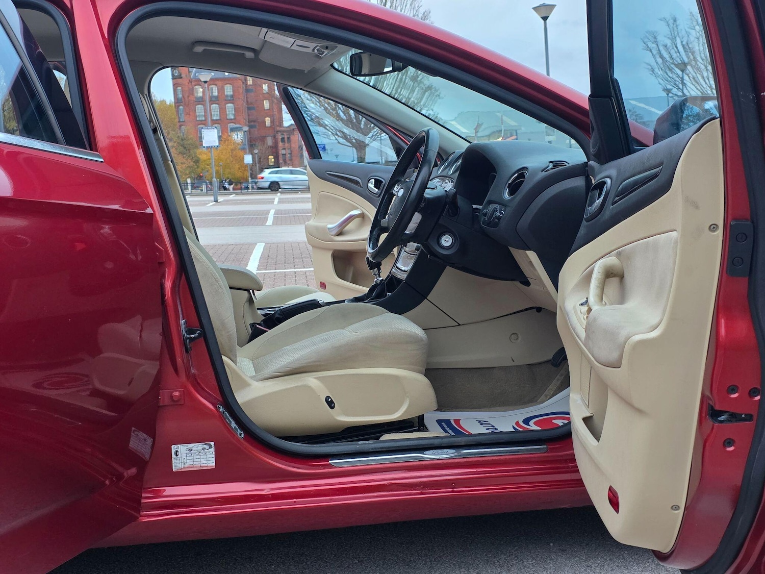 Used Ford Mondeo 2010 for sale - 76441202: Photo 15