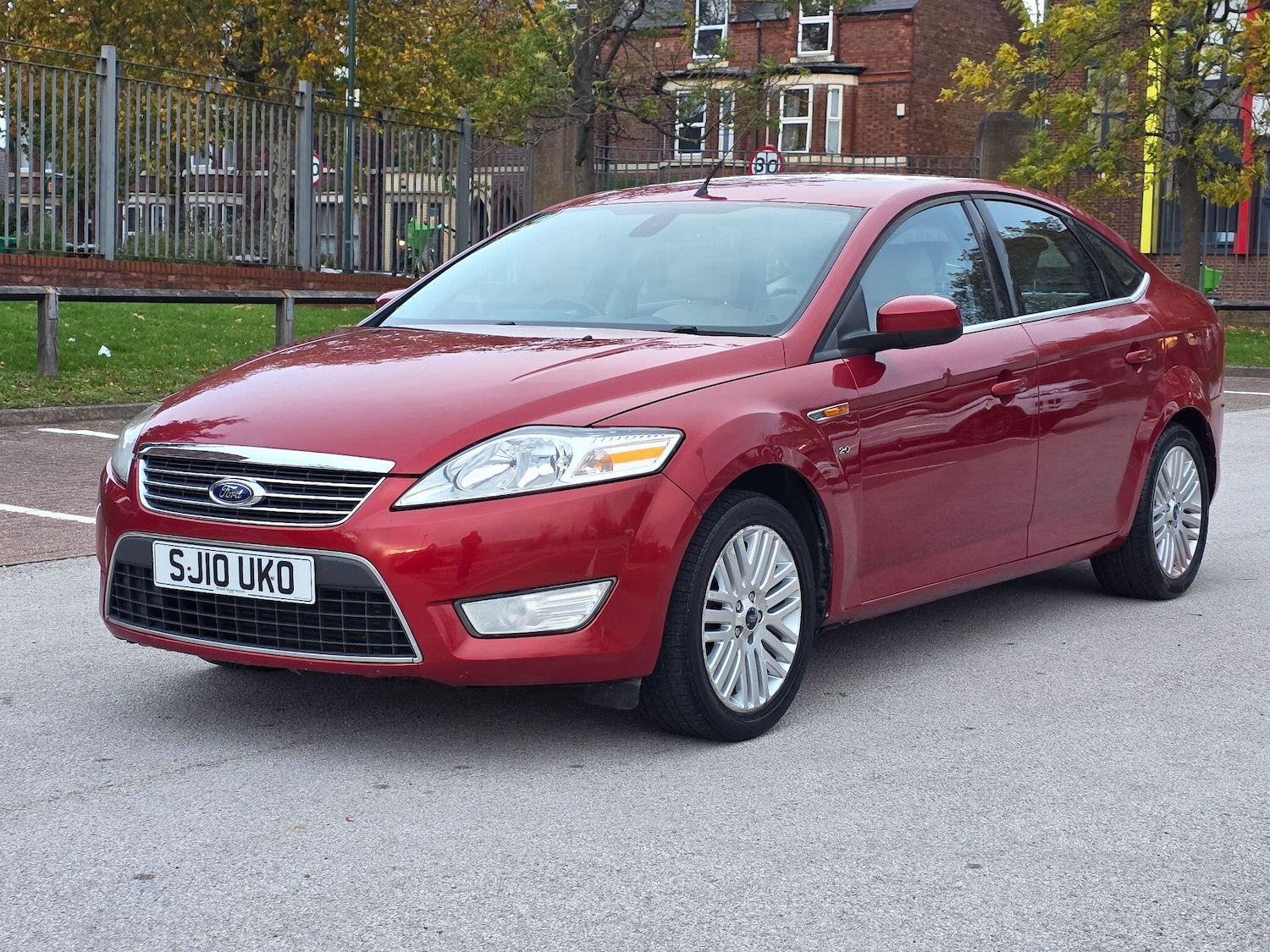Used Ford Mondeo 2010 for sale - 76441202: Photo 4