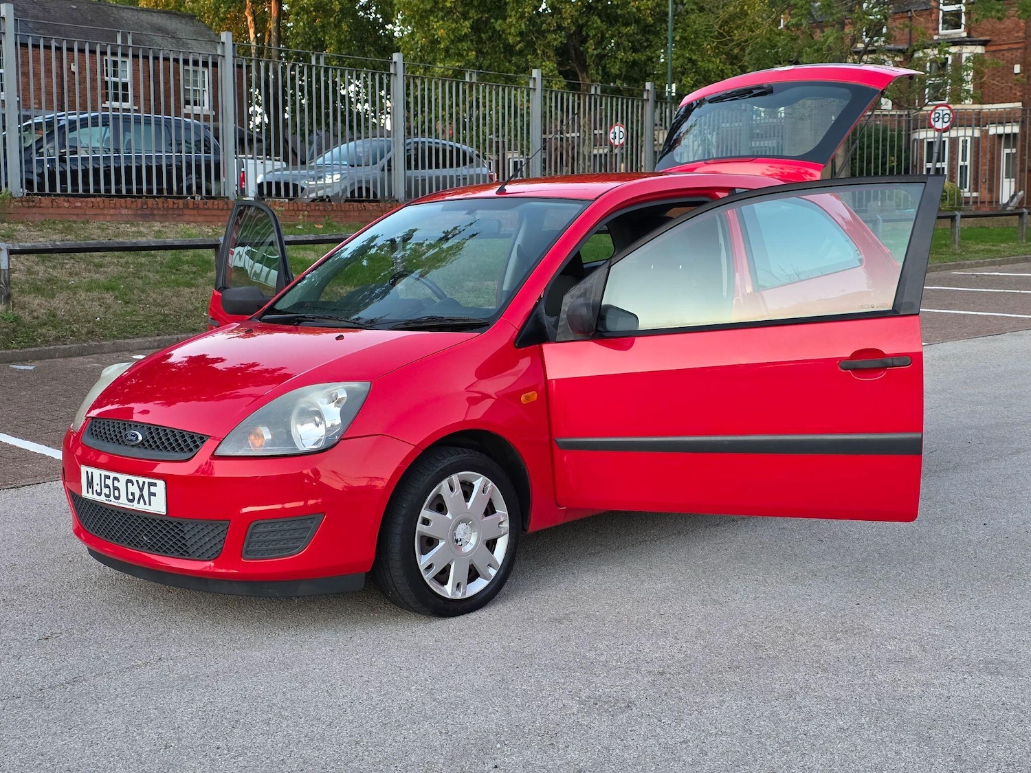 Used Ford Fiesta 2006 for sale - 76121920: Photo 8