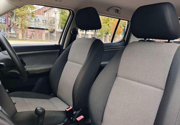 Used Skoda Fabia 2010 for sale - 76238925: Photo 21