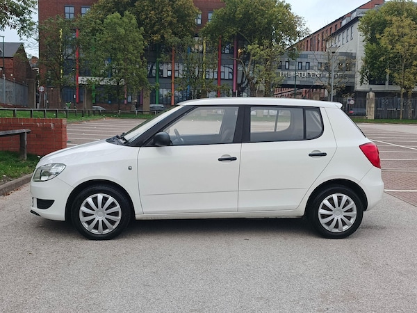 Used Skoda Fabia 2010 for sale - 76238925: Photo 31