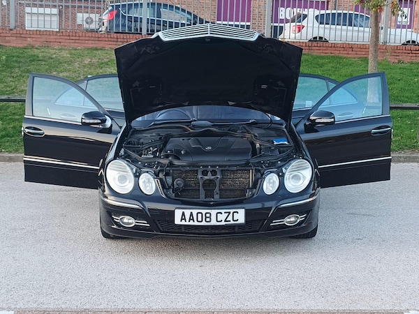 Used Mercedes-Benz E Class 2008 for sale - 76260477: Photo 16