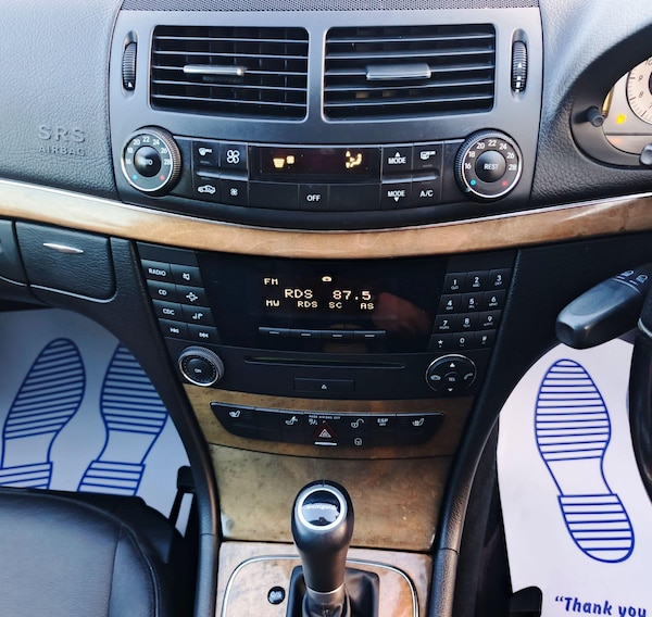 Used Mercedes-Benz E Class 2008 for sale - 76260477: Photo 37