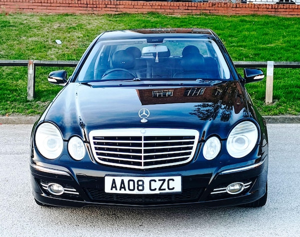 Used Mercedes-Benz E Class 2008 for sale - 76260477: Photo 3